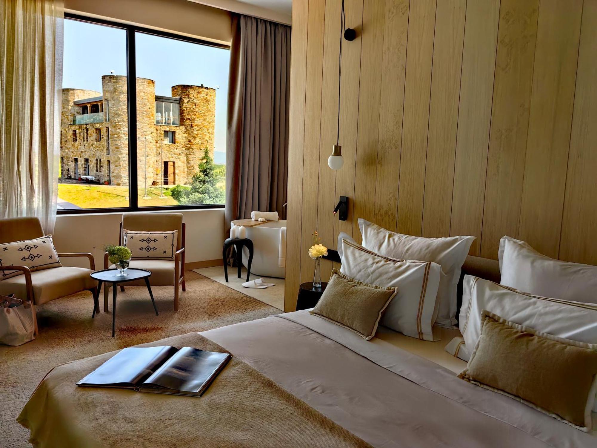 Chateau Copsa Complex Moskovets